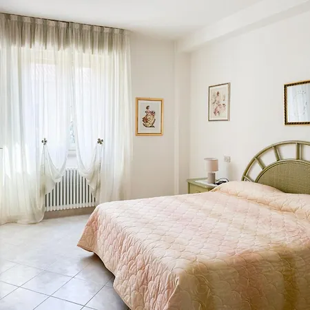 Marina Apartman